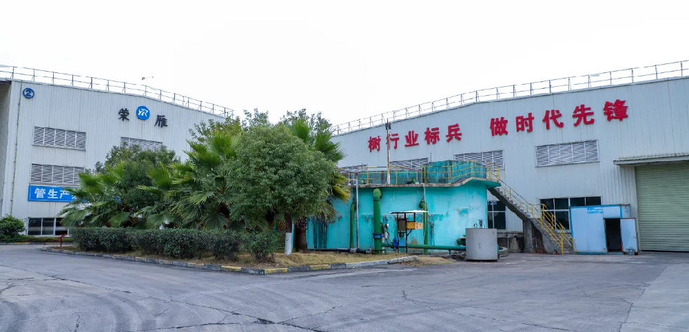 福建東南網(wǎng)：榮雁新材料開(kāi)足馬力沖刺“開(kāi)門紅”，龍雁開(kāi)發(fā)區(qū)全力護(hù)航企業(yè)發(fā)展